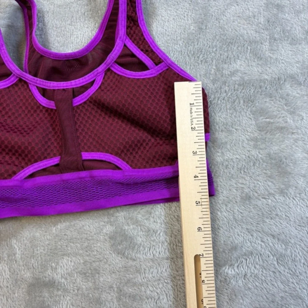 Nike Sports Bra Women XS‎ Purple Dri Fit Ultrabreathe Medium Support CJ0149 638